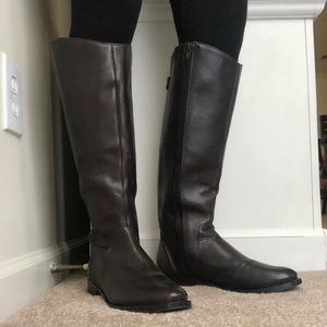 Arturo Chiang Leather Boots